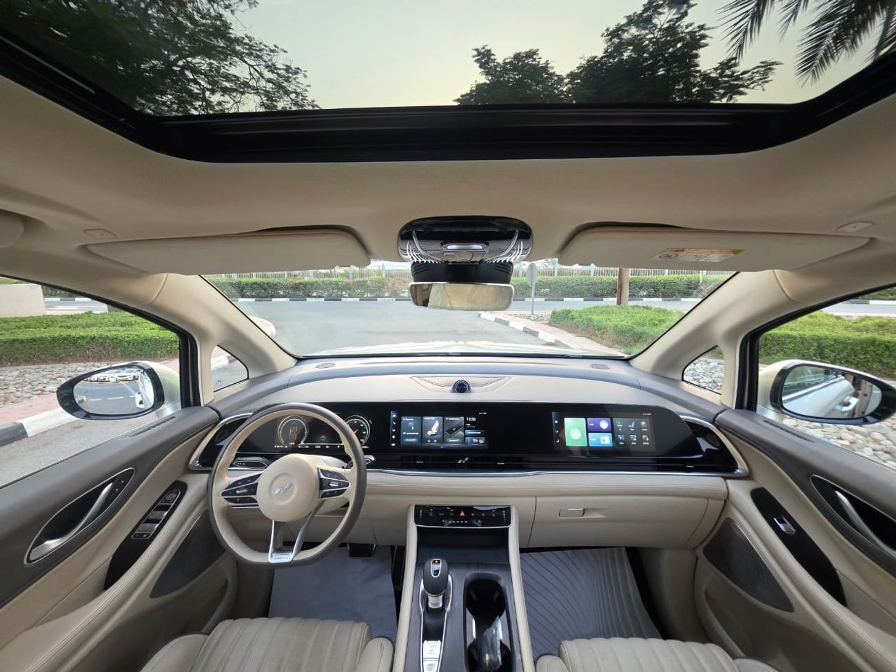 Rabdan Seven GCC SPECS FULL SERVICE HISTORY 3 YEARS WARRANTY