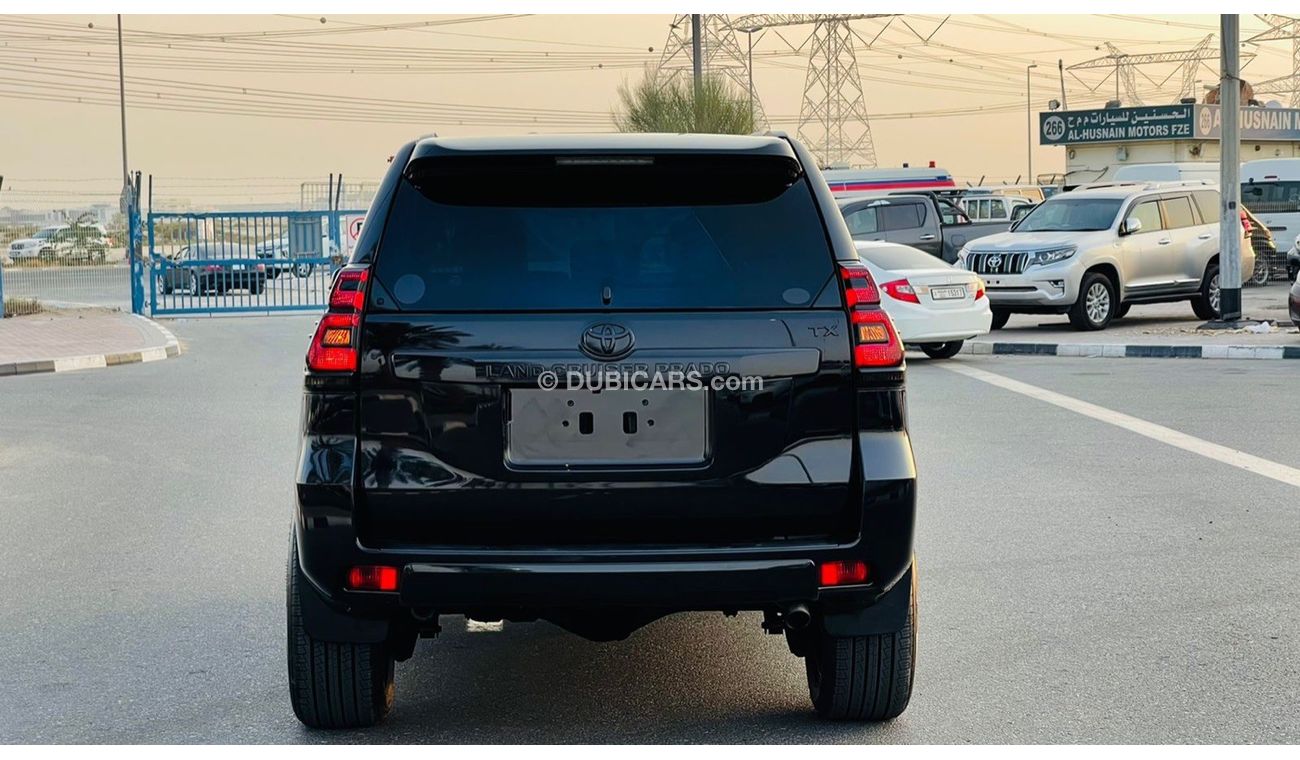 تويوتا برادو 2011 Fully Modified 'Black Beauty' 2.7L Petrol 4WD AT Push Start Leather Electric 7 Seats Tesla Scre