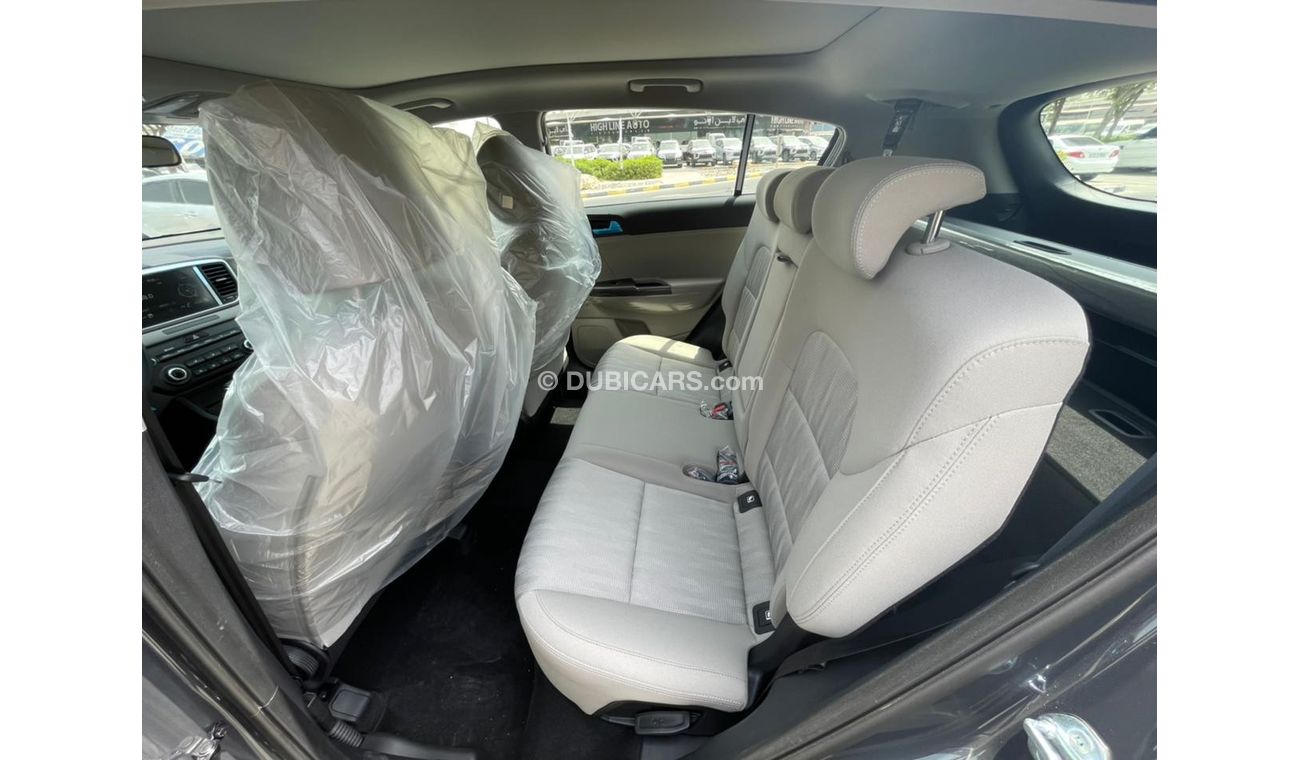 Kia Sportage KIA Sportage 1.6L with Panaromic Roof , Apple Car Play Model 2022