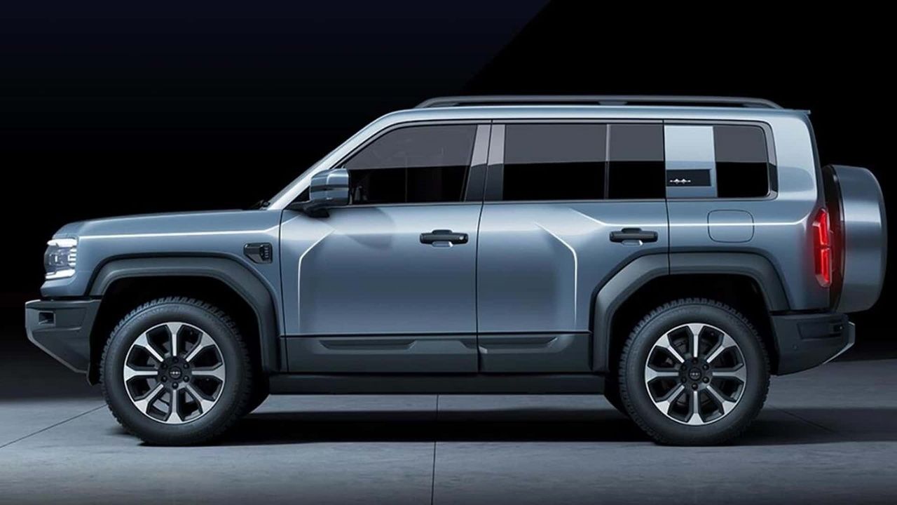 Denza B5 exterior - Side Profile