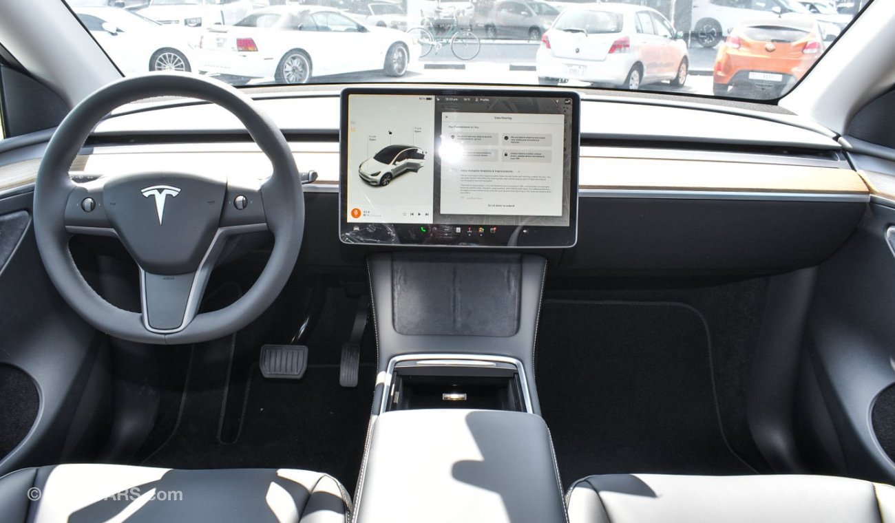 Tesla Model Y DUAL MOTOR