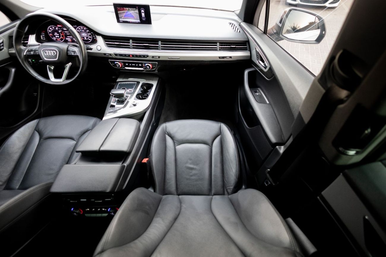 أودي Q7 45 TFSI quattro
