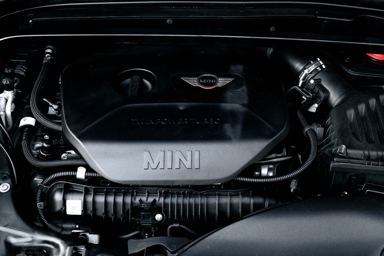 Mini Cooper Countryman S ALL4 | 1,958 P.M  | 0% Downpayment | Agency Serviced