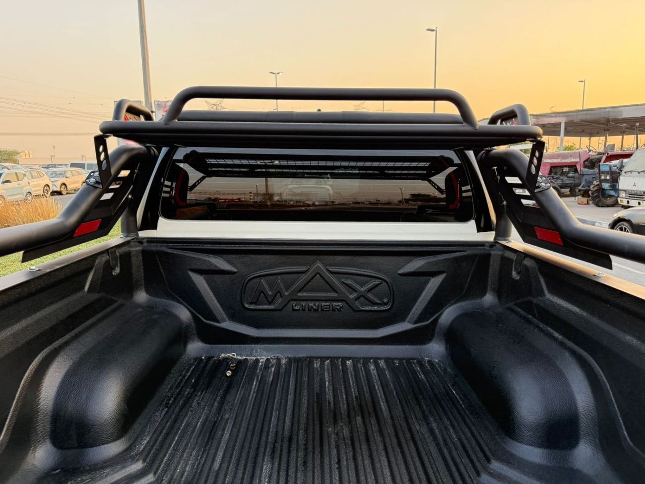 Toyota Hilux GR SPORTS KIT | DOUBLE CABIN | RHD | AUTOMATIC | 2.8L DIESEL | LEATHER + LED ROOF LIGHTS