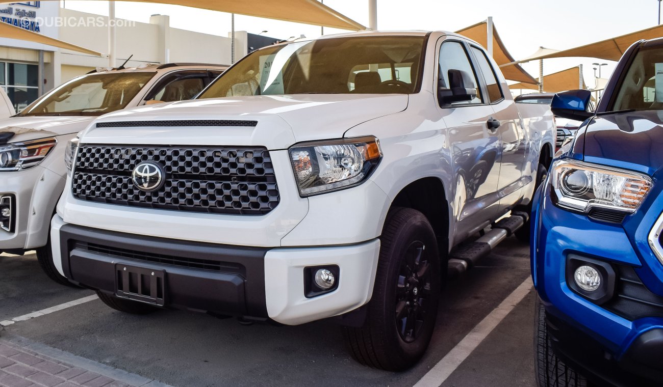 Toyota Tundra DOUBLE CAB SX 5.7L PETROL AUTOMATIC