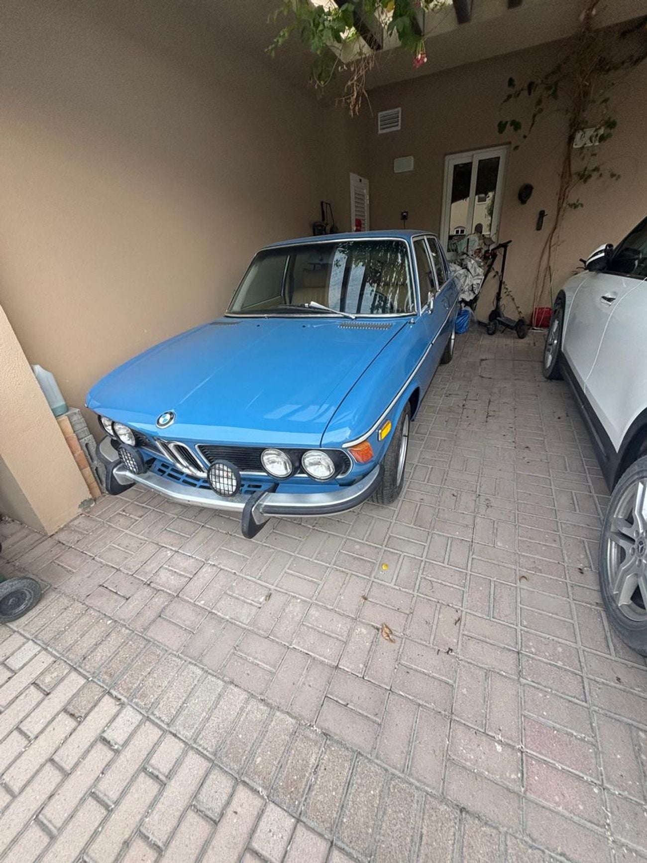 بي أم دبليو 750i