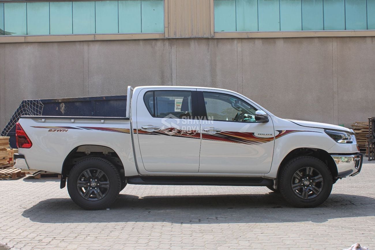 تويوتا هيلوكس GLX 2.7L PETROL GLXS-G 4WD MT DC 2026MY