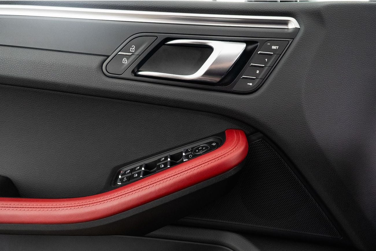 Porsche Macan Std 2.0L (252 HP)