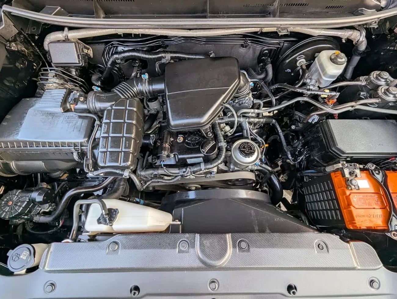 Toyota Prado TX-L V4 2.7L GCC SPECIFICATION IN EXCELLENT CONDITION