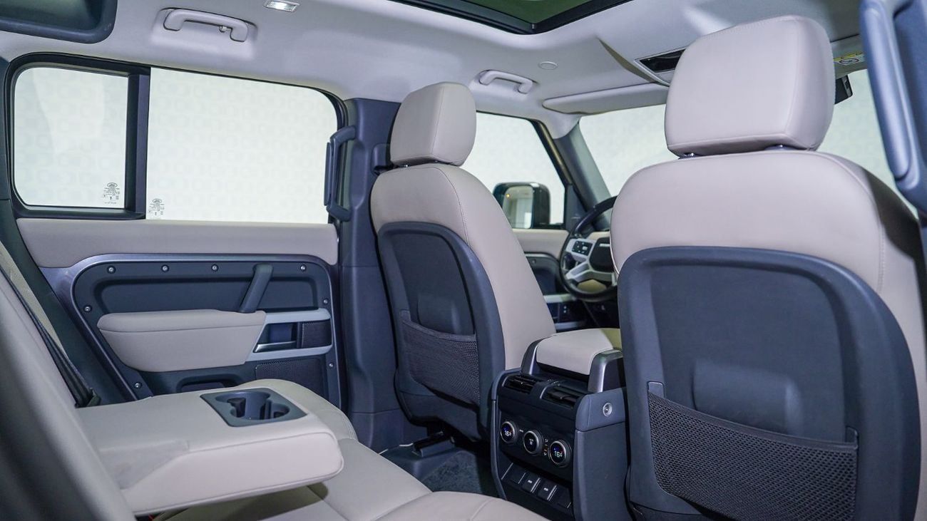 Land Rover Defender P400 110 X-Dynamic SE 3.0L (5 Seater) | AED 4,767 PM | Warranty June 2028 | GCC
