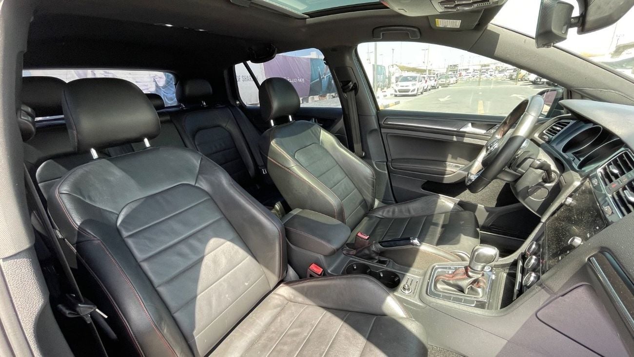 Volkswagen Golf GTI Sport 2.0T FuLL Option