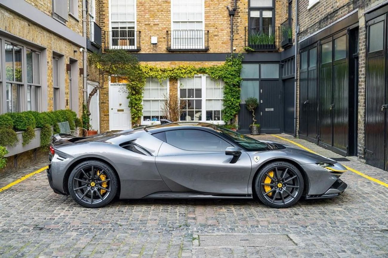 Ferrari SF90 Stradale Std