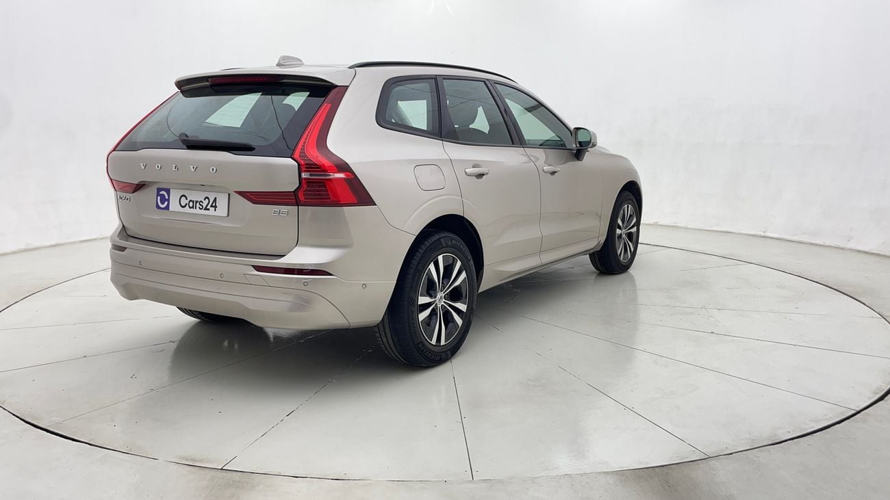 فولفو XC 60 2023 B5 CORE | AED 1395/Month | 0 DP | 30 Day Return | Warranty