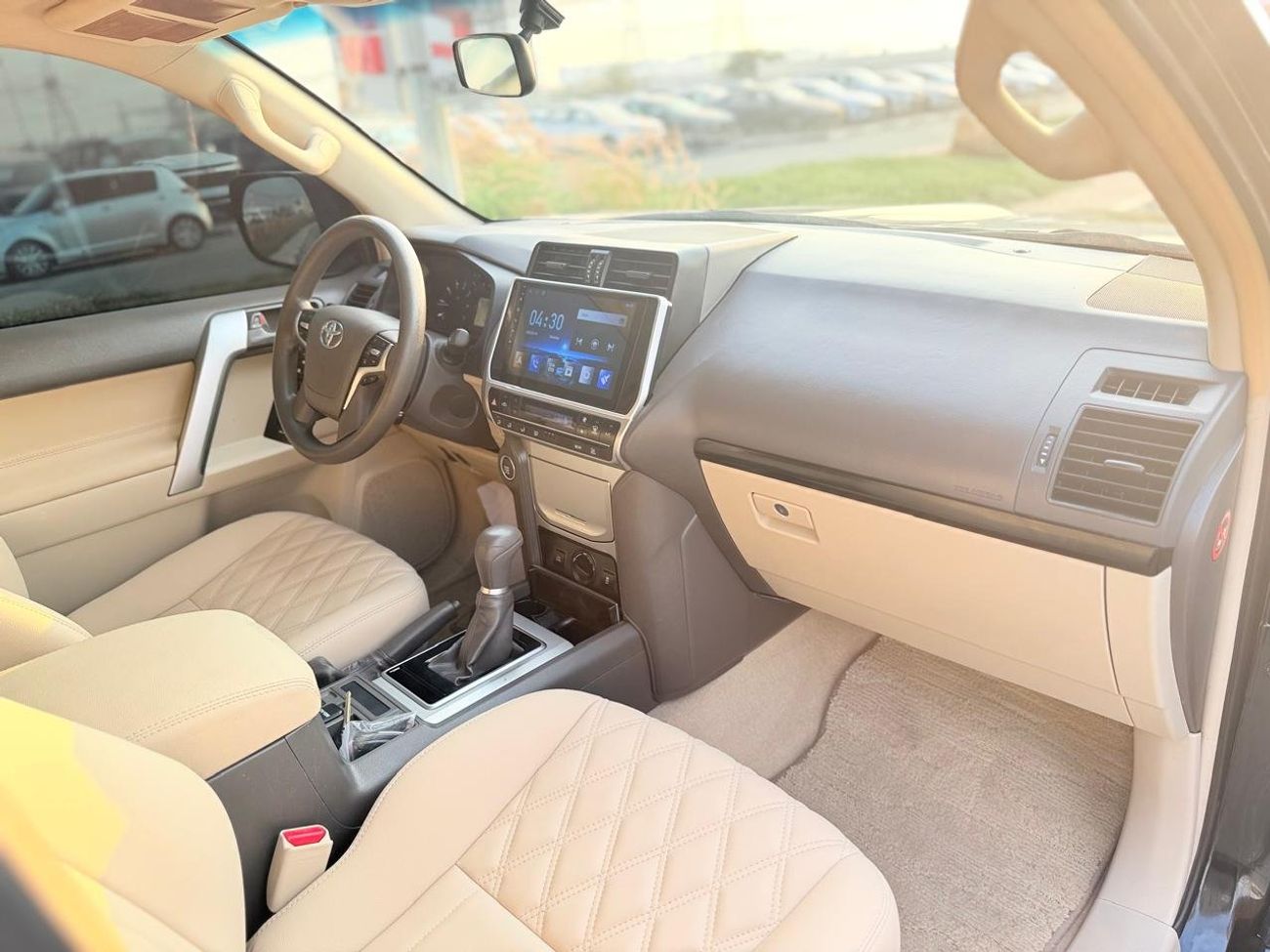 Toyota Prado Toyota Prado 2019 VXR 2.7L 4WD petrol