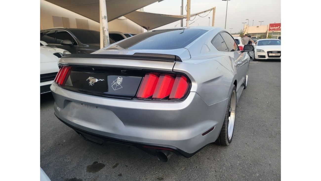 Ford Mustang EcoBoost