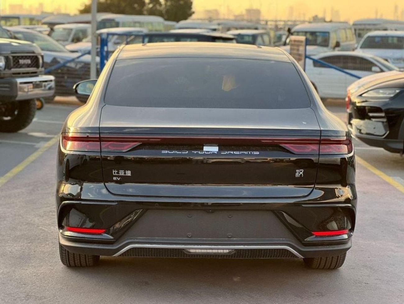 BYD HAN BYD HAN Premium Edition -EV Range 605 KM