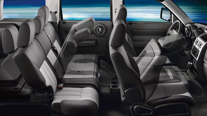 Dodge Nitro interior - Seats