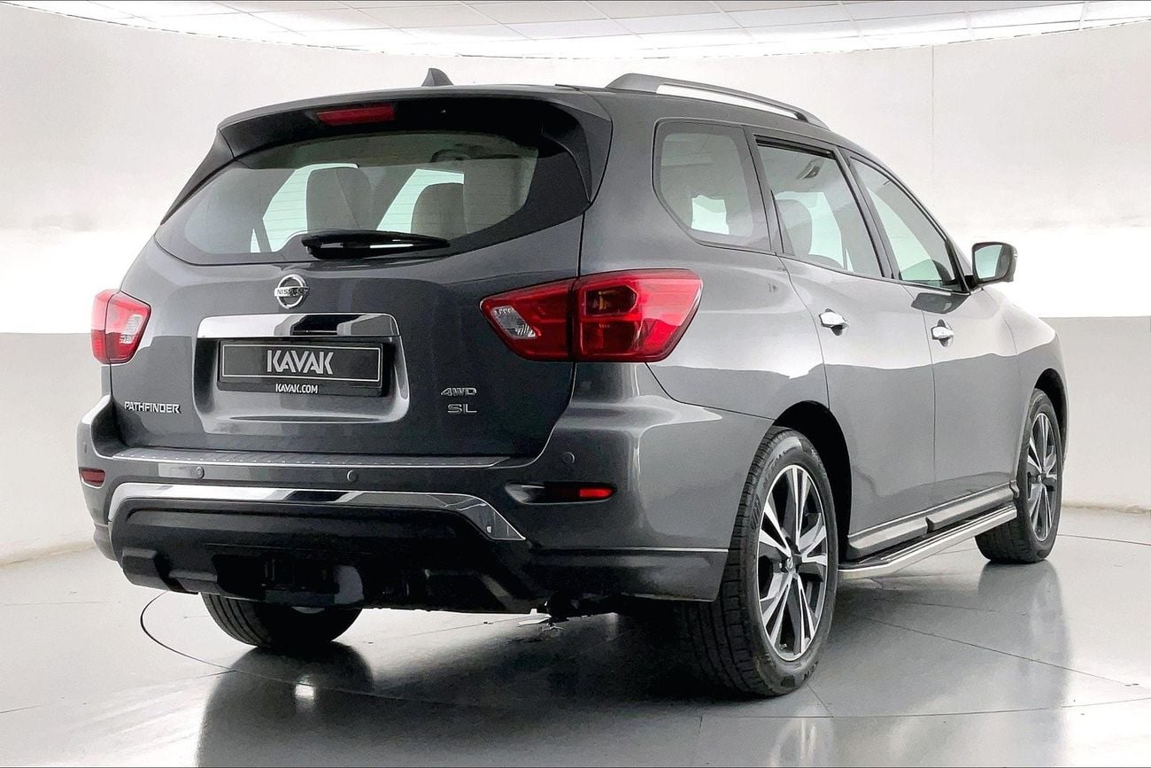 نيسان باثفايندر SL | سنة ضمان مجانية | نسبة التمويل 1.99% | خالية من أضرار الفيضانات