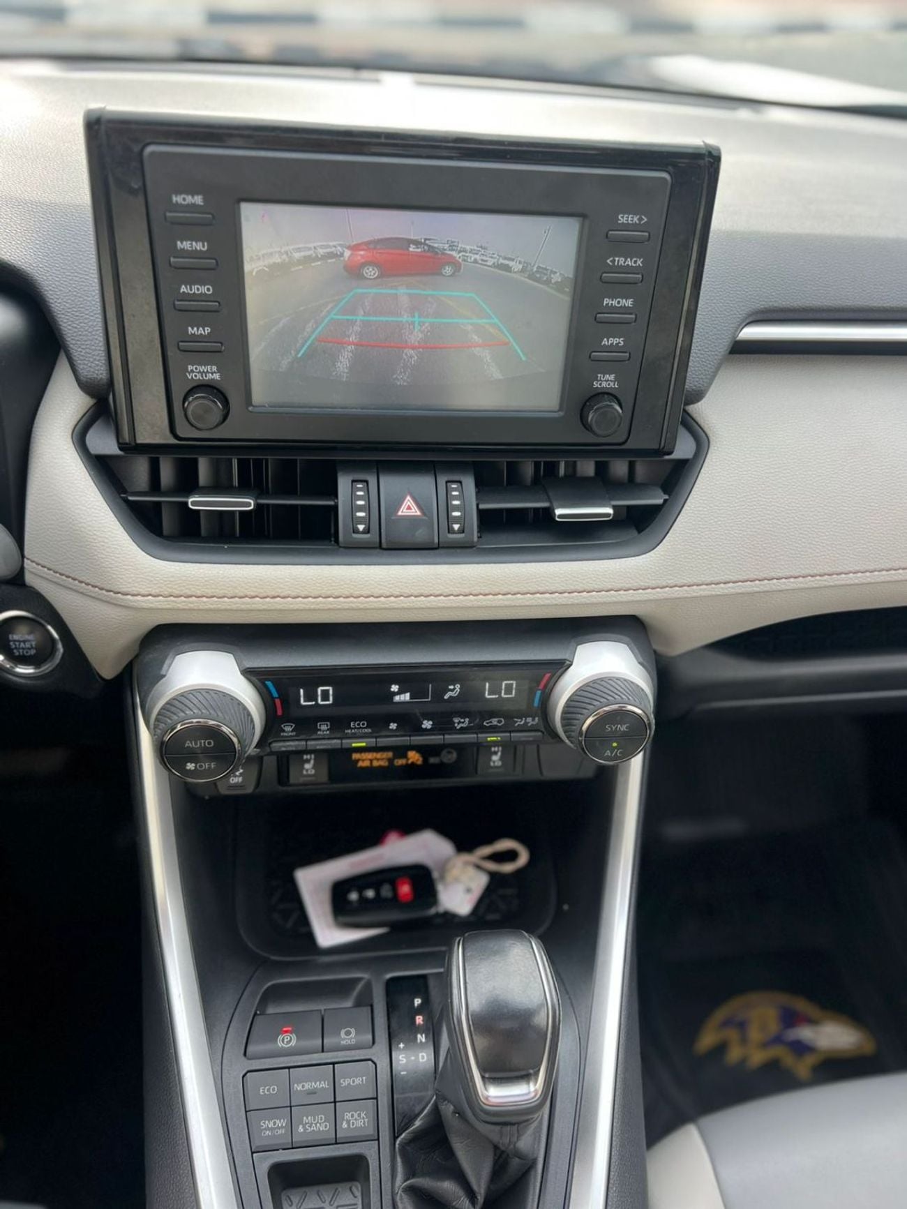 Toyota RAV4 2019 Toyota Rav4 XLE Full Option 2.5L V4 - Rear Camera - Leather Seat - Sunroof - AWD 4x4