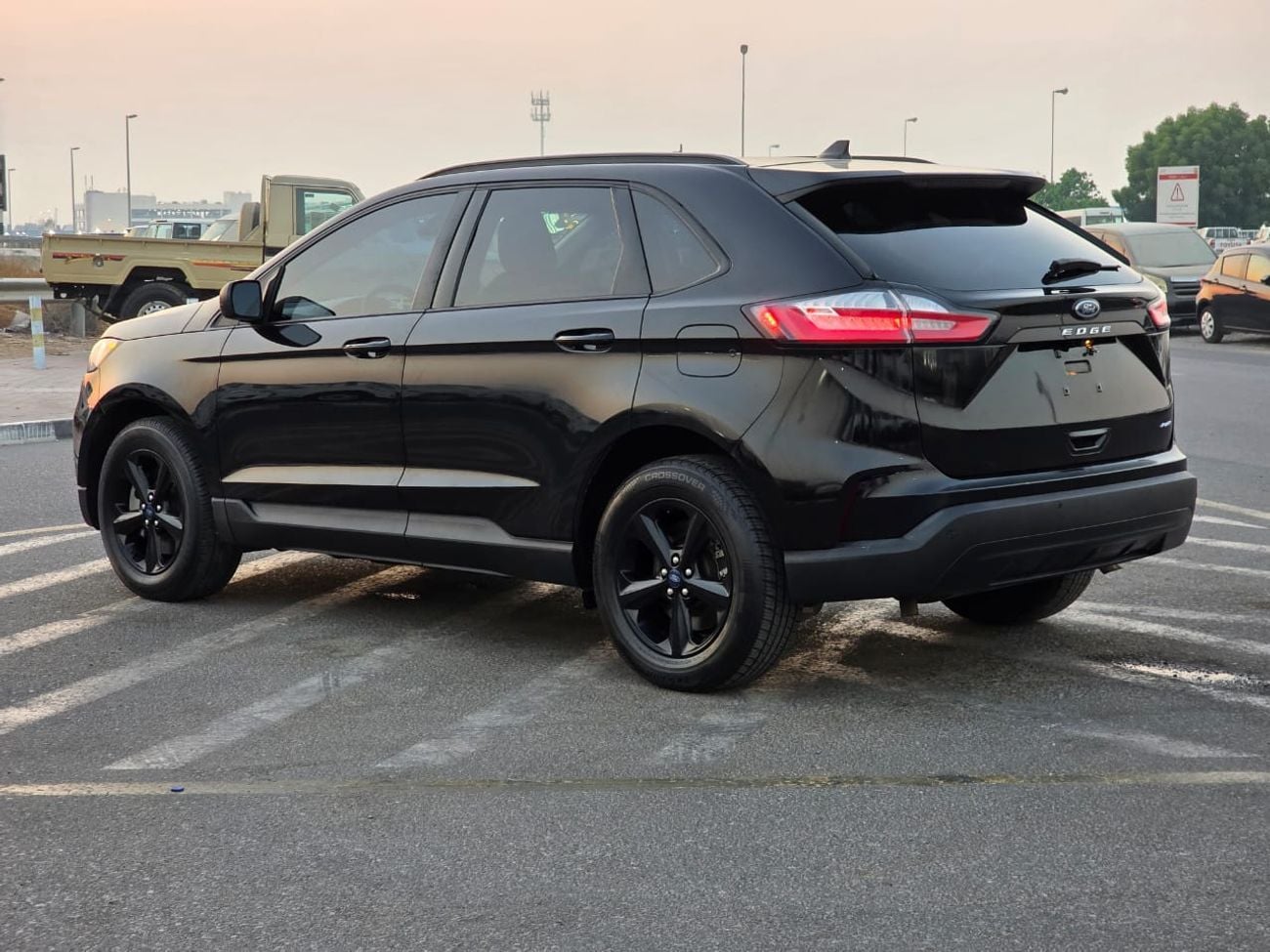 فورد إدج 2.0L (AWD)