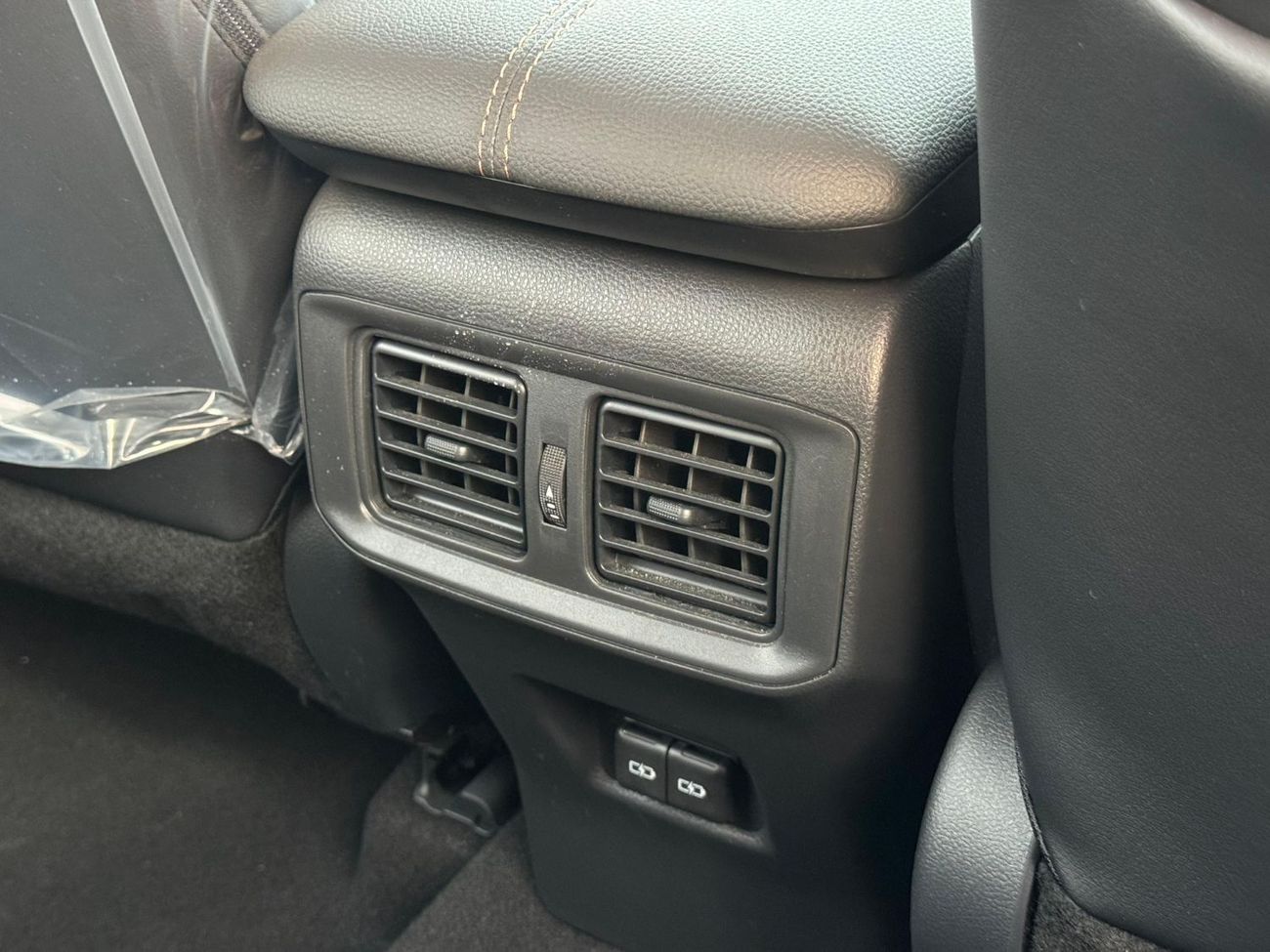 تويوتا وايلدلاندر Luxury 2.0L Petrol (2WD) 2025 Export Price @ 88,500 AED