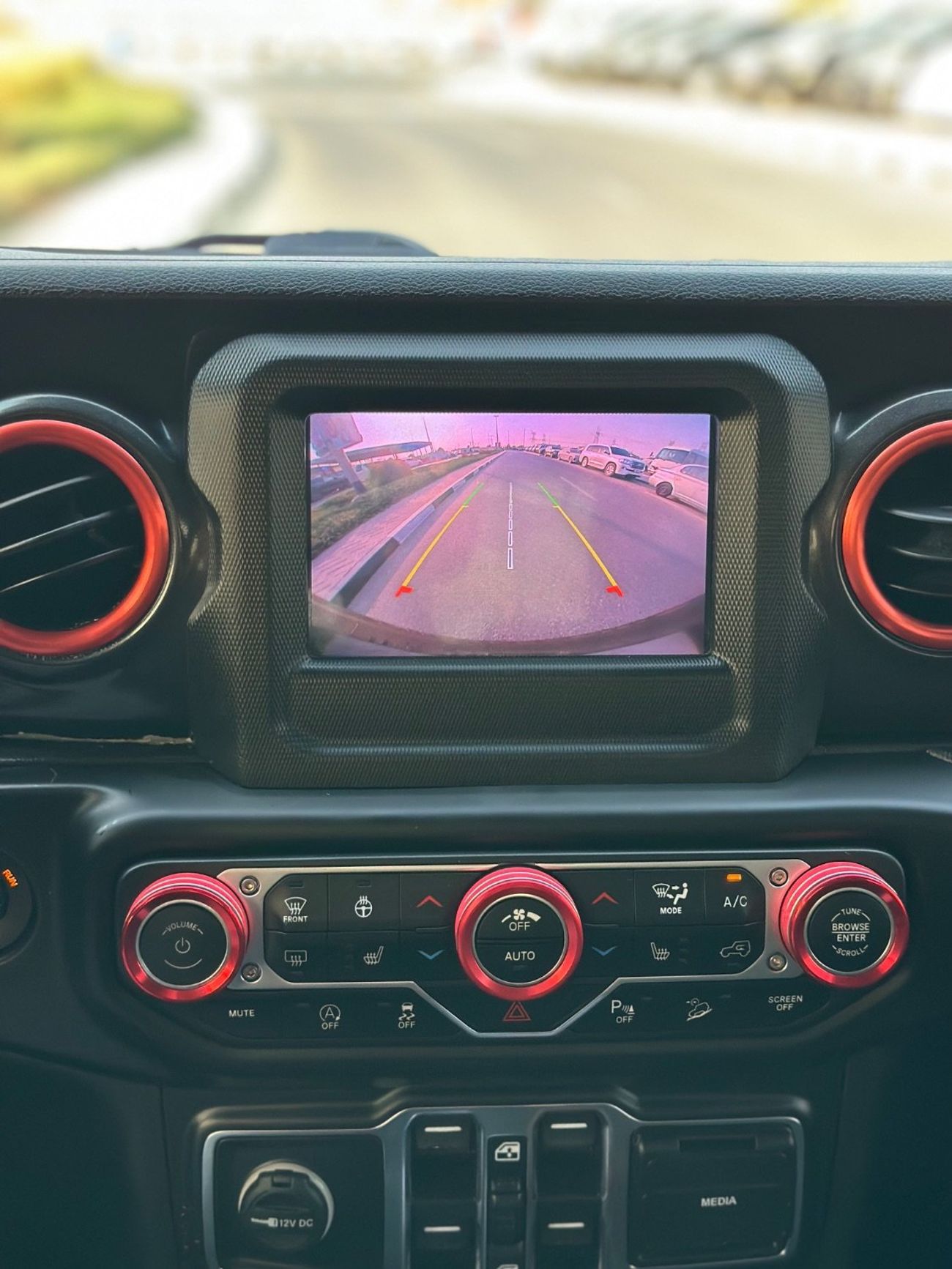 Jeep Wrangler Unlimited Sport 3.6L A/T