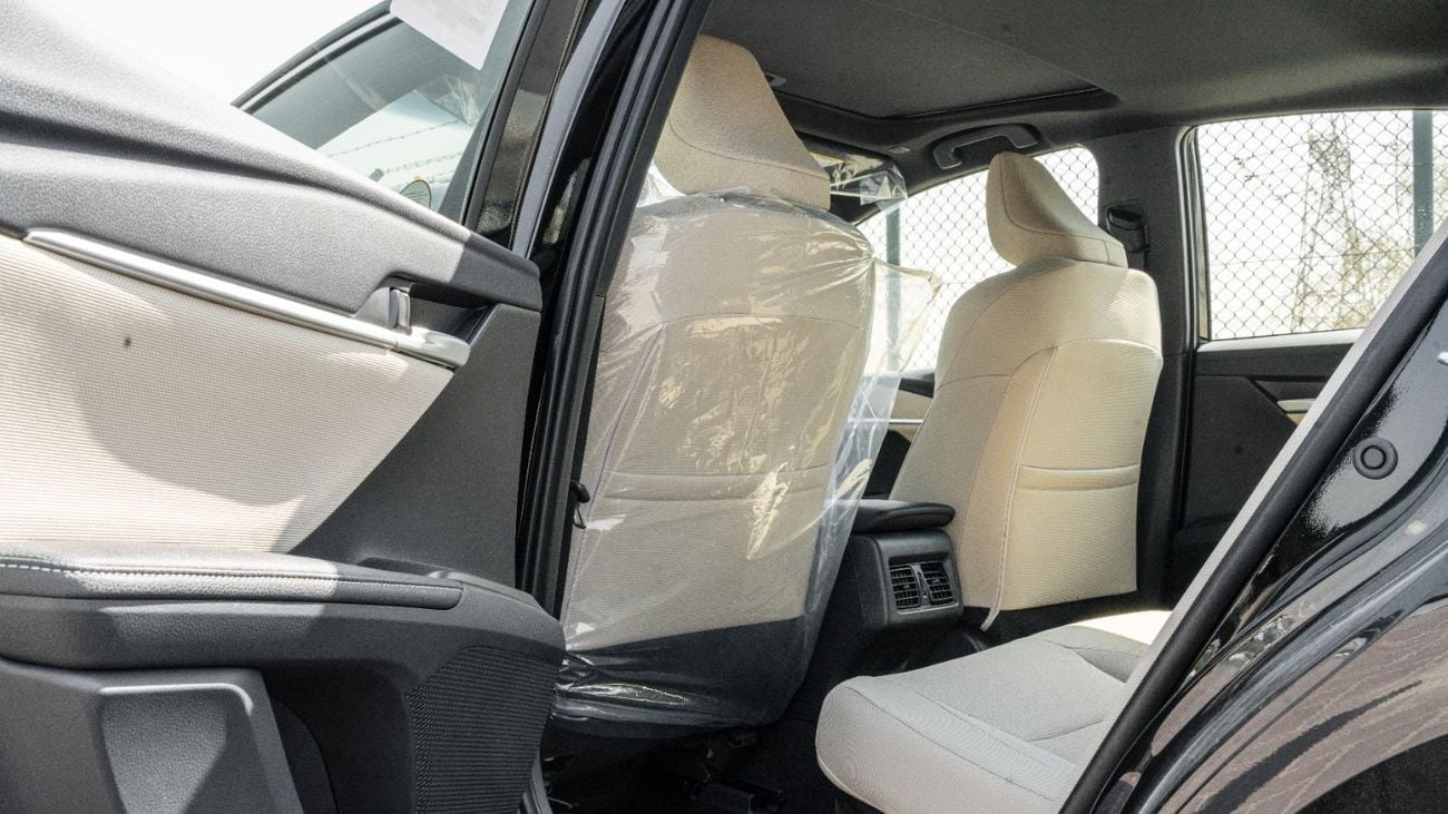 تويوتا كامري LE HEV 2026 Toyota Camry E-plus 2.5L AT Hybrid (Black-Beige)