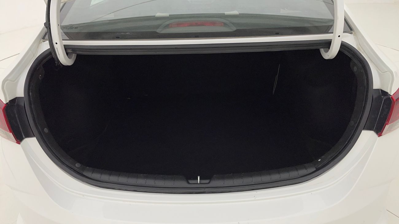 هيونداي أكسنت SMART 1.6 | بدون دفعة مقدمة | اختبار قيادة مجاني للمنزل