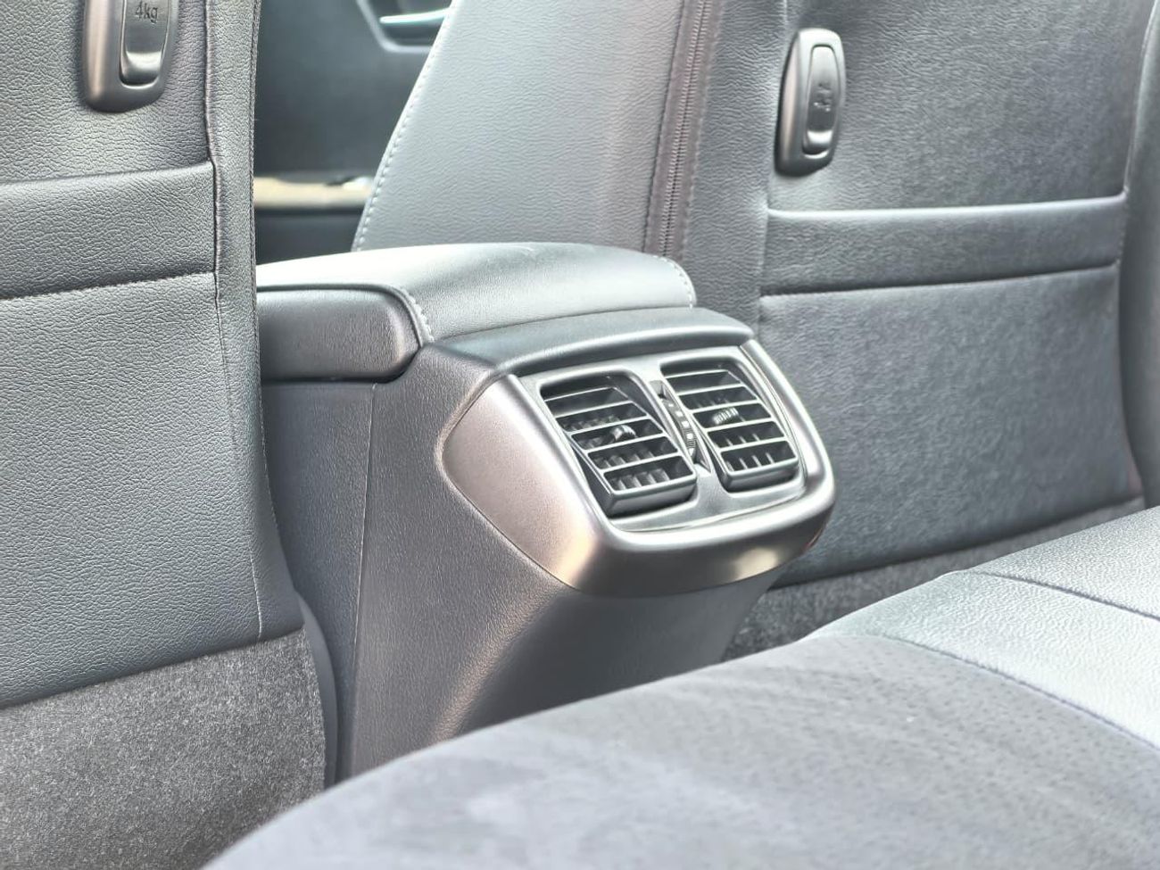 Toyota Hilux GR Sport 4.0L