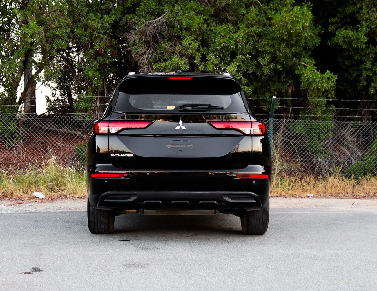 Mitsubishi Outlander GLX Mitsubishi Outlander | 2.5L | 2023 | GCC | Accident-Free |  In Excellent Condition | 1058 P.M