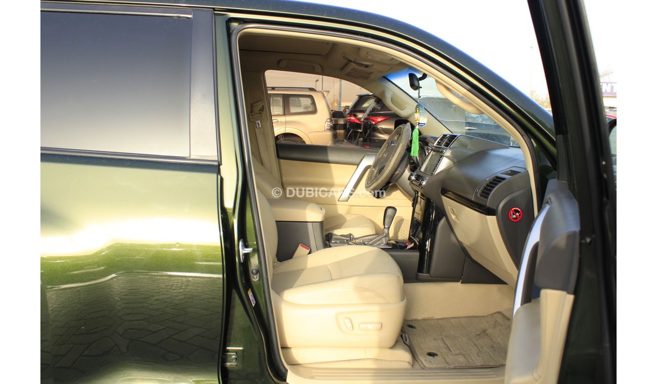 تويوتا برادو VXR,V6, 4.0L Petrol, Alloy Rims, DVD Camera, Driver Power Seat, Sunroof (LOT # 9136)