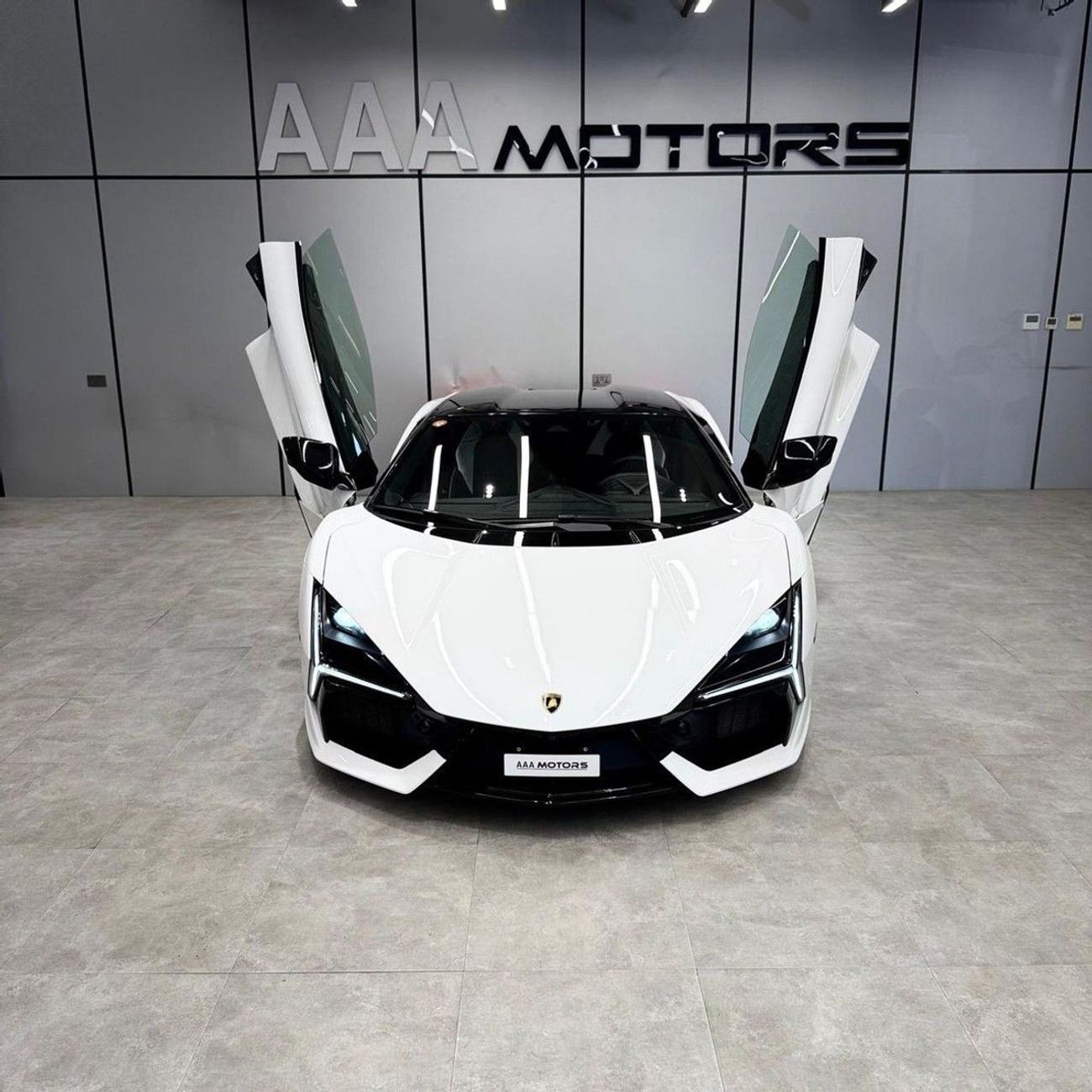 لامبورغيني ريفويلتو STD Lamborghini Revuelto 2025 مواصفات يابانية