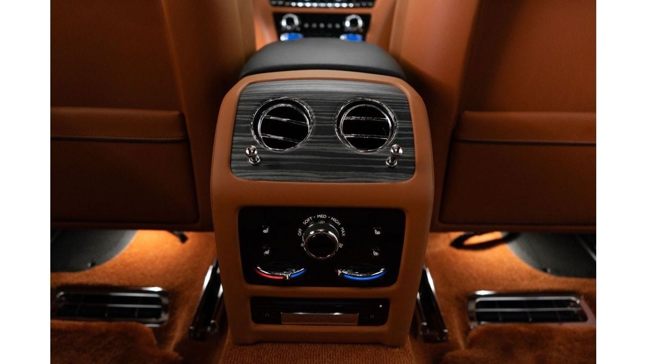 Rolls-Royce Ghost 2022 Rolls-Royce Ghost / Rolls-Royce Warranty & Service Contract