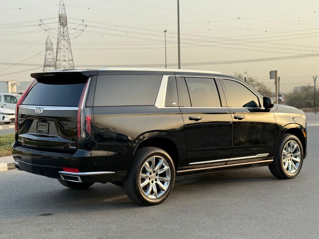 Cadillac Escalade ESV Premium Luxury platinum