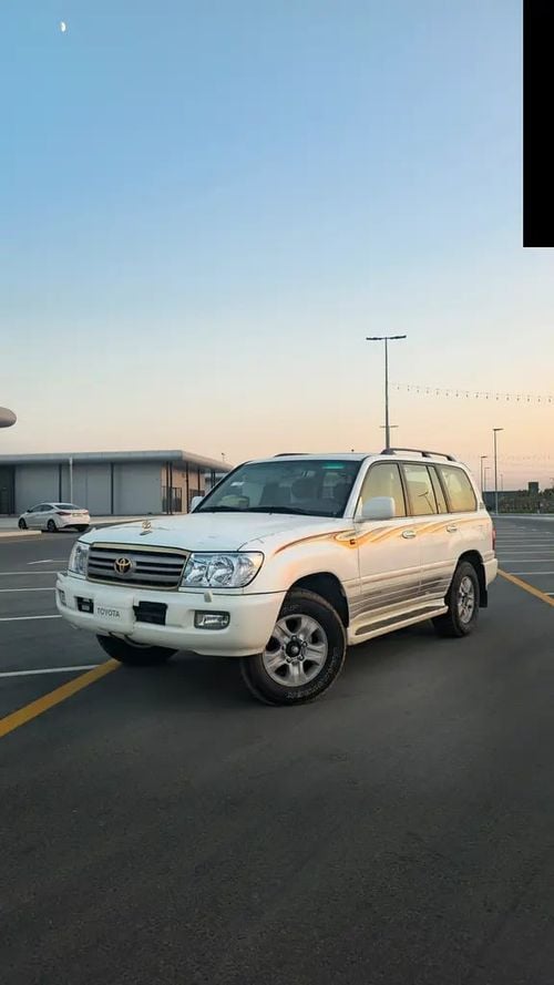 تويوتا لاند كروزر VXR TOP LTH VXR | GCC Specs | Reliable Classic SUV