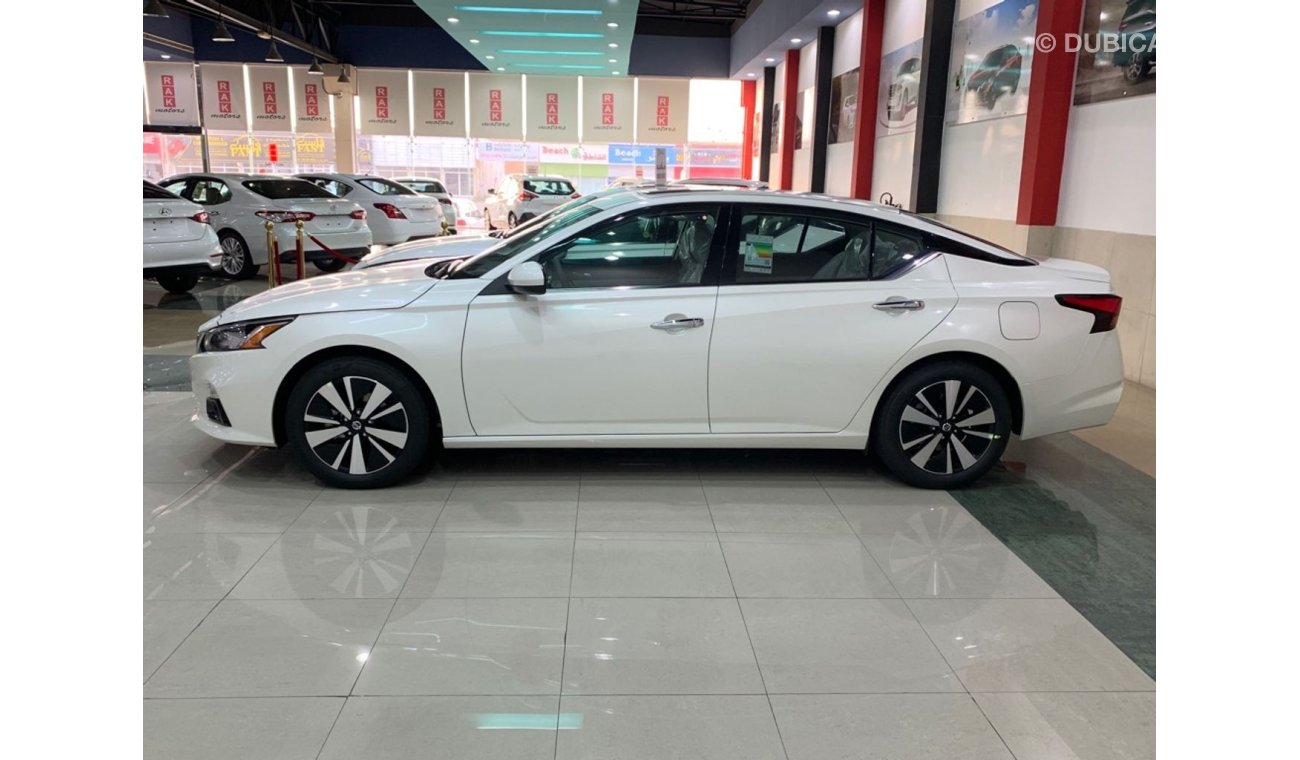 Nissan Altima 2.5  SV MY2020 ( LOCAL WARRANTY )