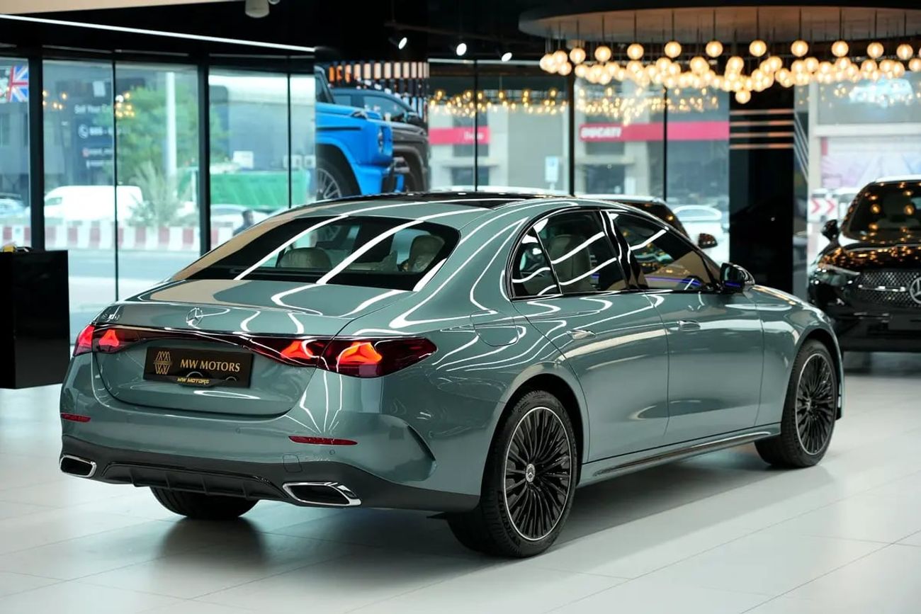 Mercedes-Benz E300 E 300 | GCC 0km | Agency Warranty | AMG Package