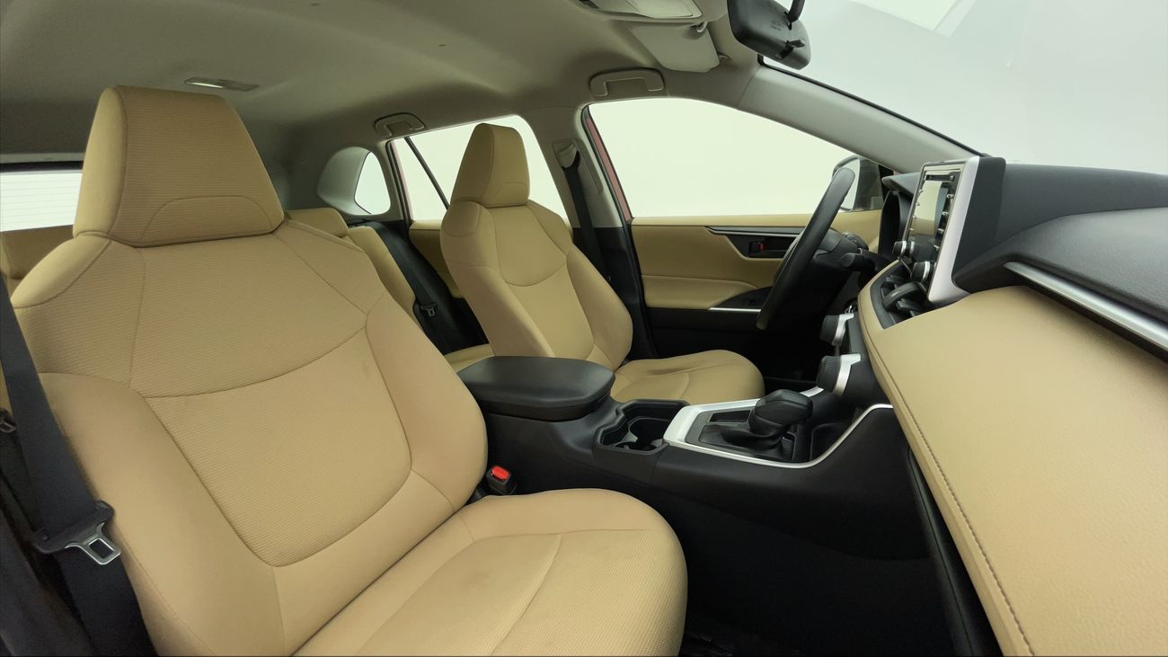 تويوتا راف ٤ EX 2.5 | بدون دفعة مقدمة | اختبار قيادة مجاني للمنزل