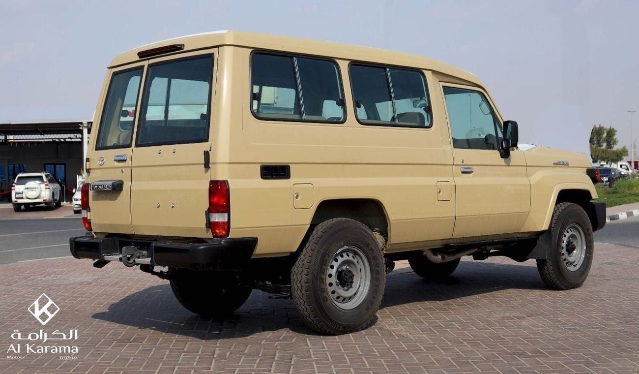 Toyota Land Cruiser 70 4.2L Diesel 4WD | Manual Transmission | Diff Lock | 9+ Seater | LC78 Hardtop | For Export