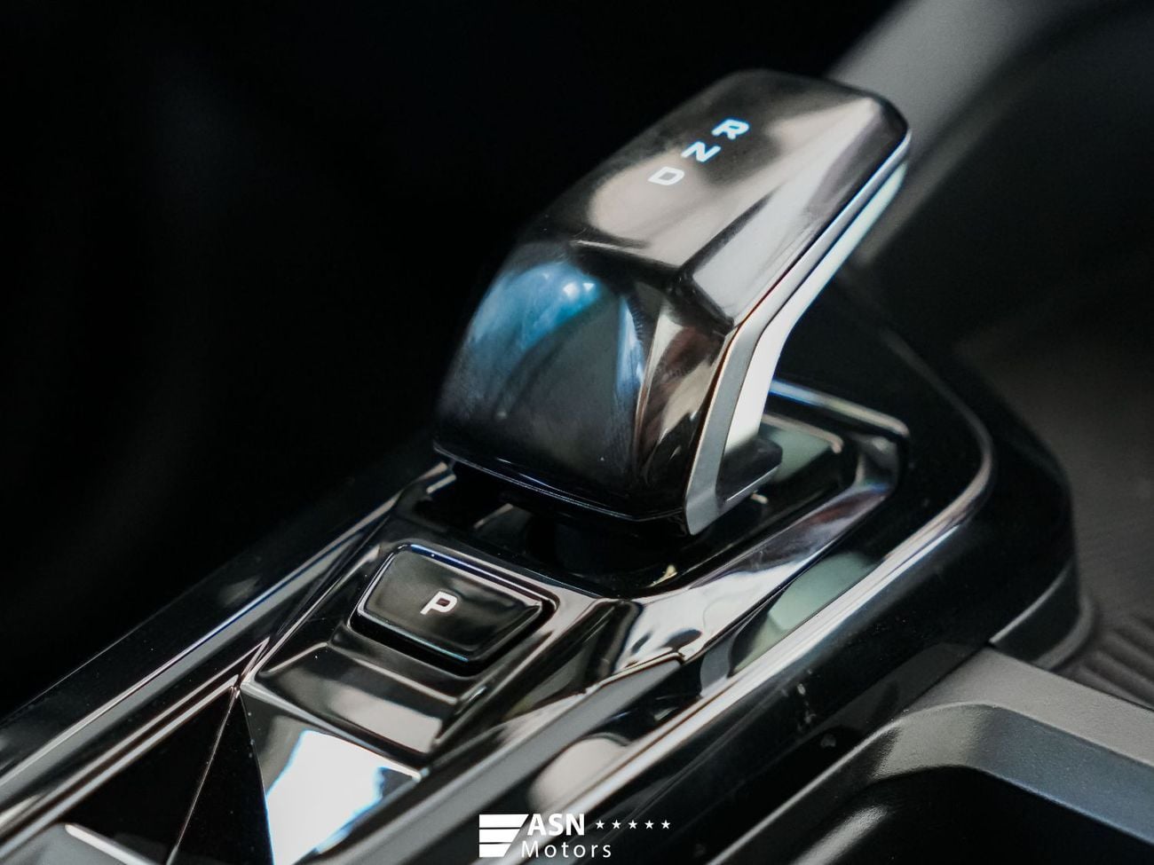 جيلي كول تري Binyue L 1.5 Turbo 2025 (Clearance Price)