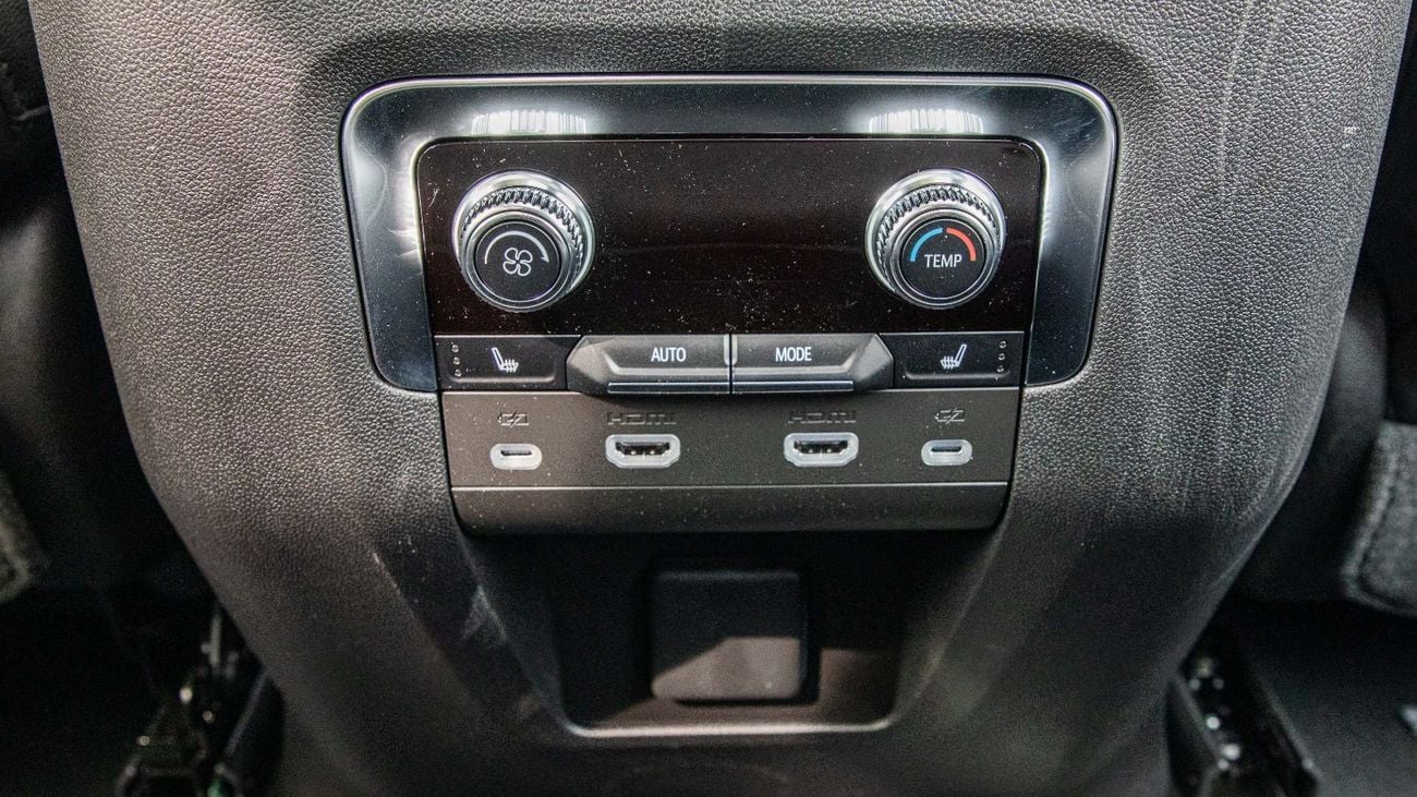 GMC Yukon AT4/GCC/TV. Local Registration +10%