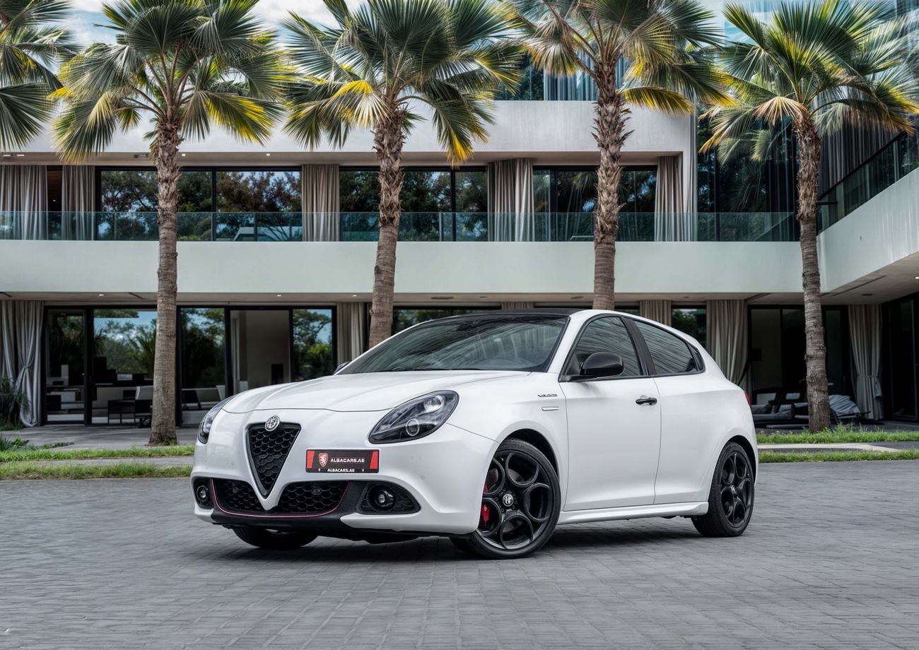 ألفا روميو جوليتا Giulietta | 784 P.M | 0% Downpayment | Veloce | Alfa Romeo Service History!