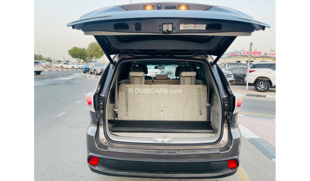 Toyota Highlander Xle AWD