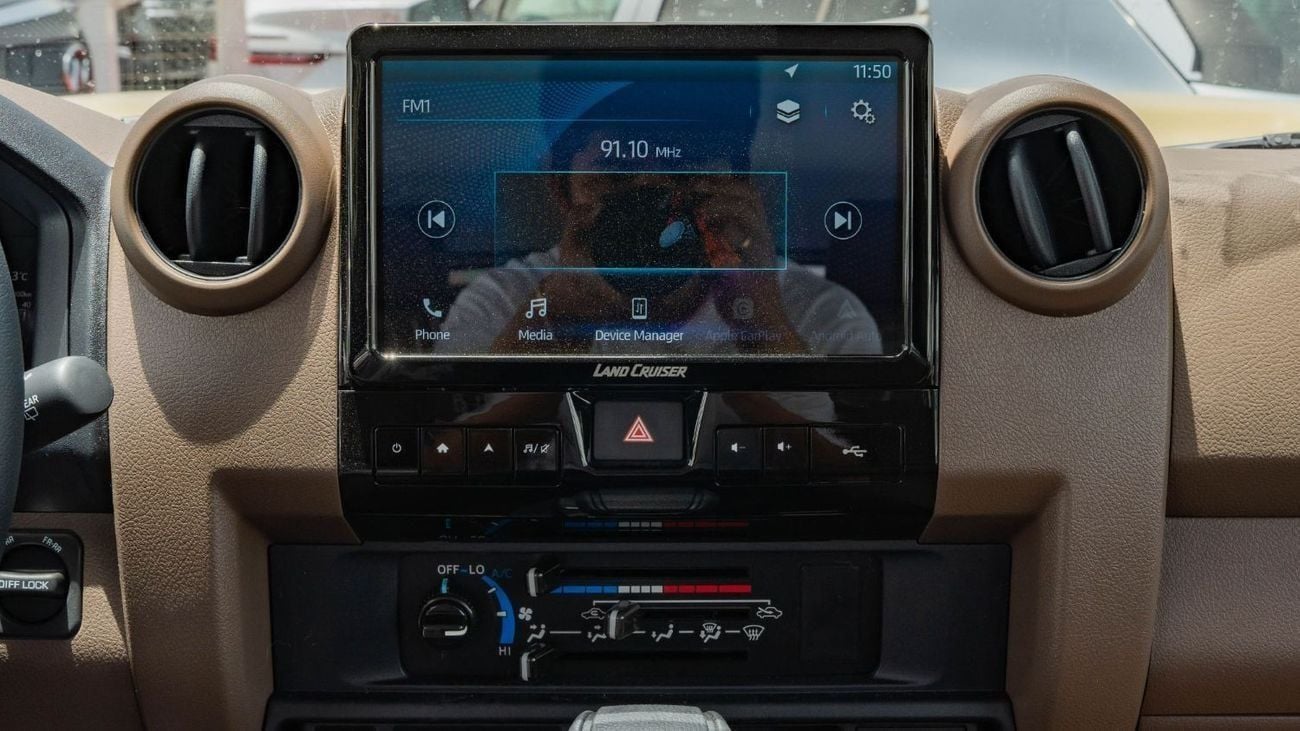 Toyota Land Cruiser 70 2025 Toyota Land Cruiser LC 76 4.0L AT Petrol (Beige)