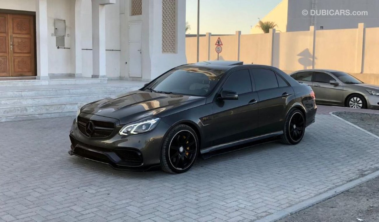 مرسيدس بنز E 36 AMG Mercedes-Benz E63  Clean Title car without accidents  Its path is 131,000 dye agency  Model 2010 Con