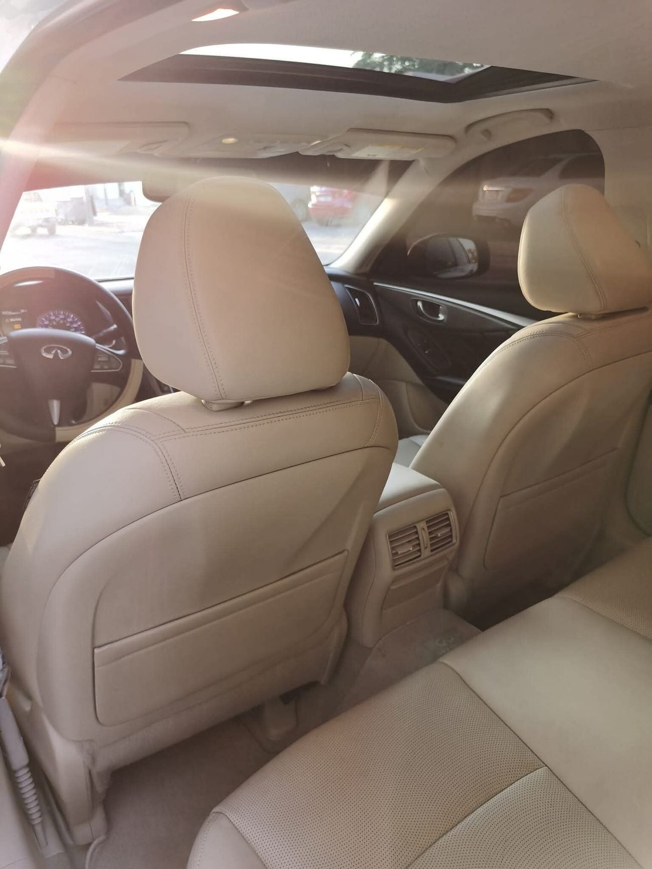 إنفينيتي Q50