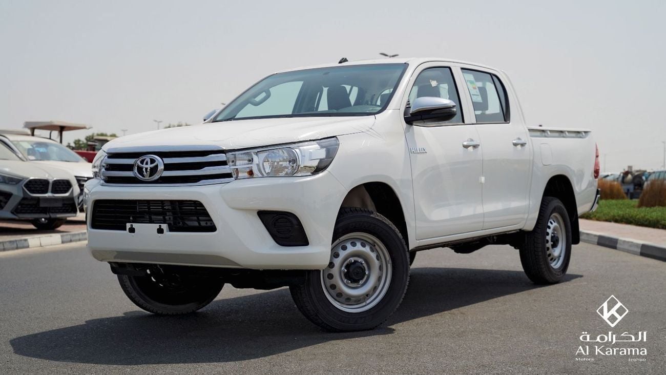 تويوتا هيلوكس DLX - 2.4L Manual Transmission | 4x4 |  GCC Specs | Power Mirror | Touch Screen Media Player