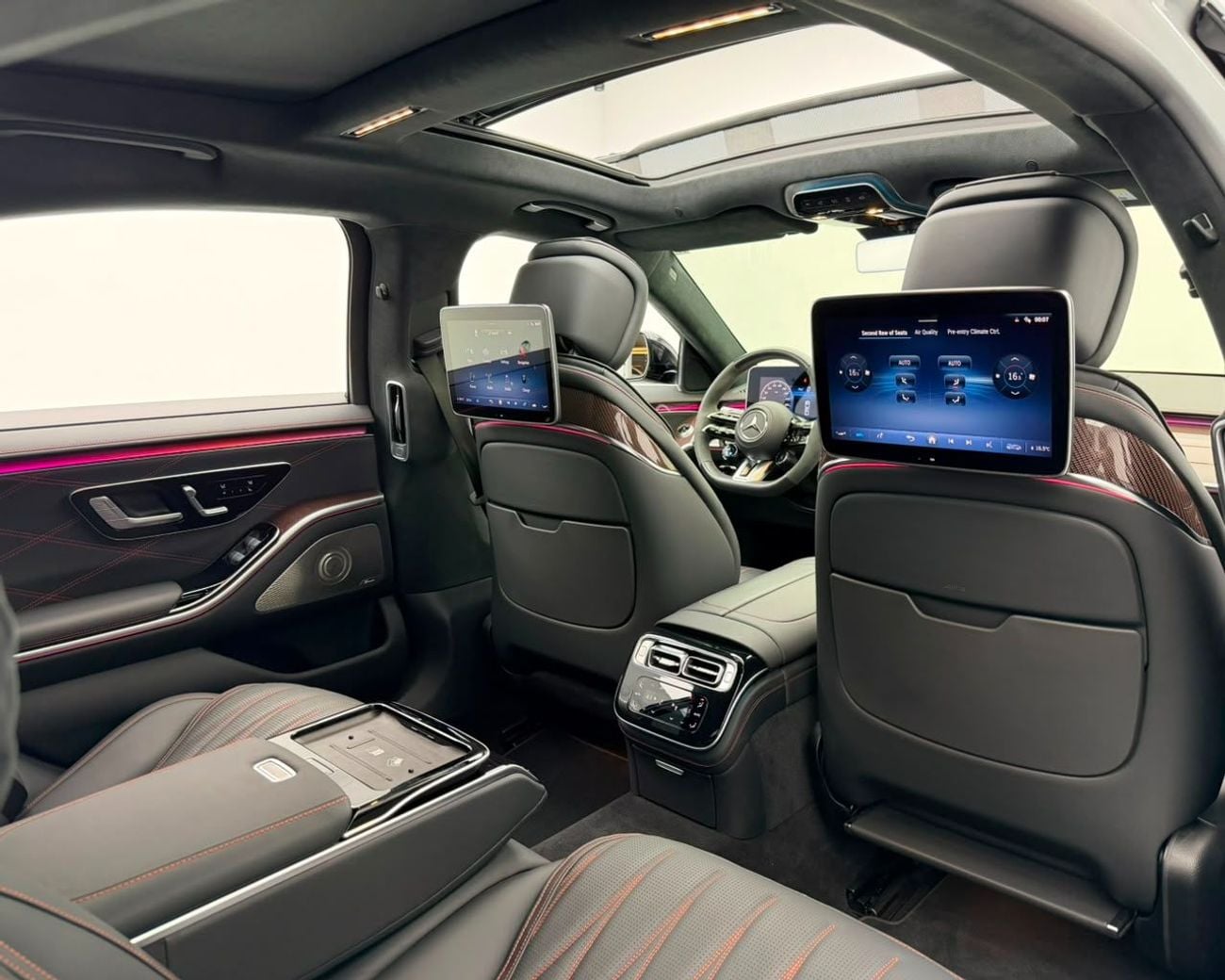 Mercedes Benz S63 AMG E PERFORMANCE EDITION 1