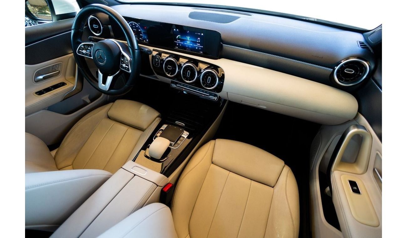 مرسيدس بنز A 200 Std 2.0L Mercedes-Benz A200 2020 GCC under Warranty with Flexible Down-Payment.