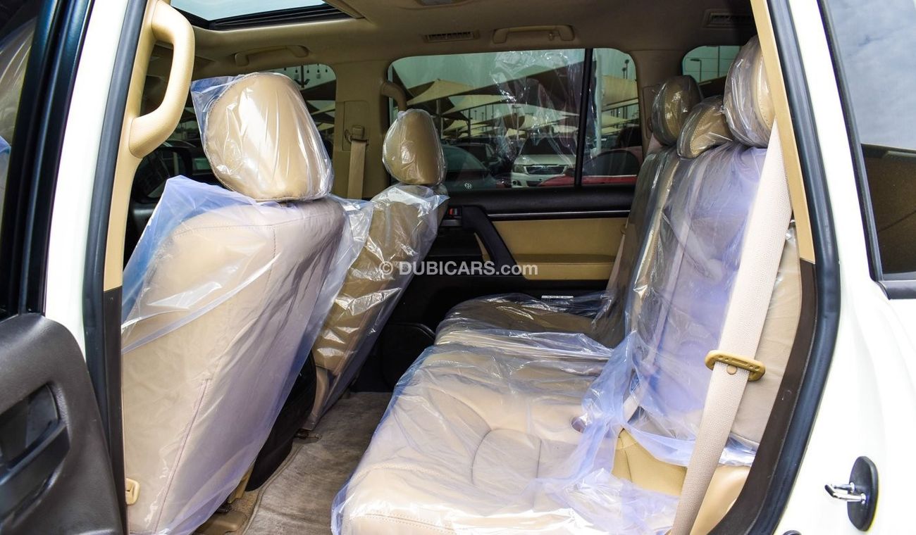 Toyota Land Cruiser GXR V6